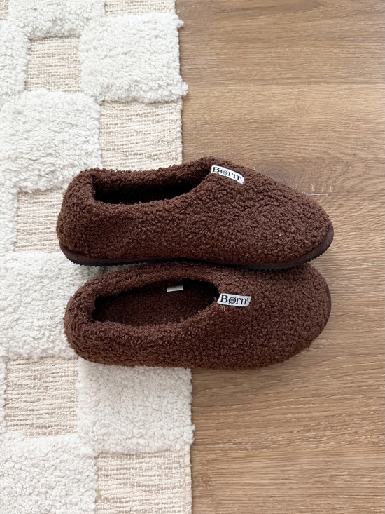 Born Shoes - Born Sherpa Slippers